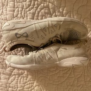 NFINITY FLYTE CHEER SHOES